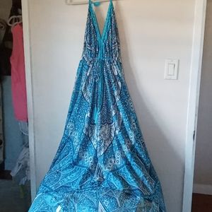 Beautiful La Moda Dress